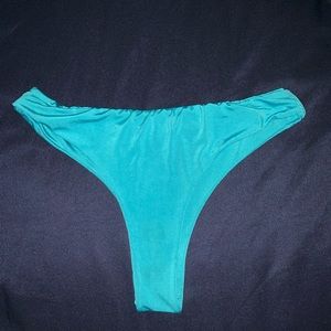 Thong bikinis bottom